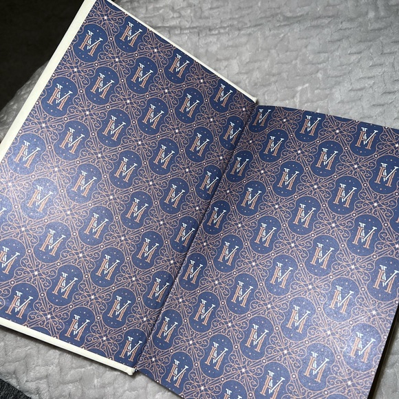 Les Misérables By Victor Hugo - Picture 4 of 5